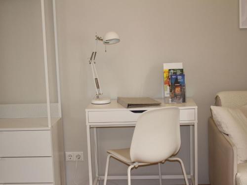Apartment Gemütliche Wohnung in Geidorf mit Garten- Grazer Dom in der Nähe by Interhome