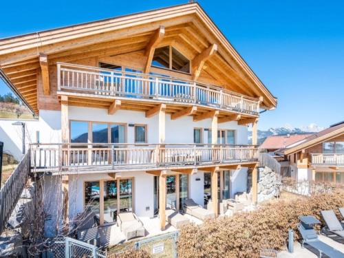 Apartment Luxus Chalet Poolblick - mit eigener Sauna by Interhome