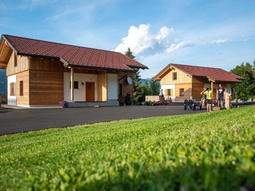 Holiday Home in Gemeinde Hermagor-Pressegger See mit Terrasse- Grill und Garten by Interhome