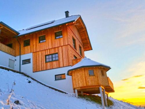 Holiday Home Das Almhaus in Bad St- Leonhard im Lavanttal by Interhome