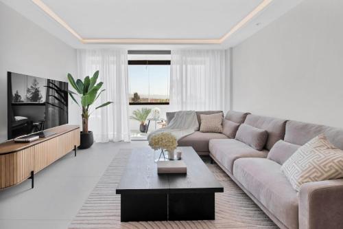 Elegant property in Puerto Banus by EMG HOMES