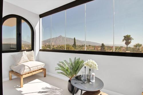 Elegant property in Puerto Banus by EMG HOMES