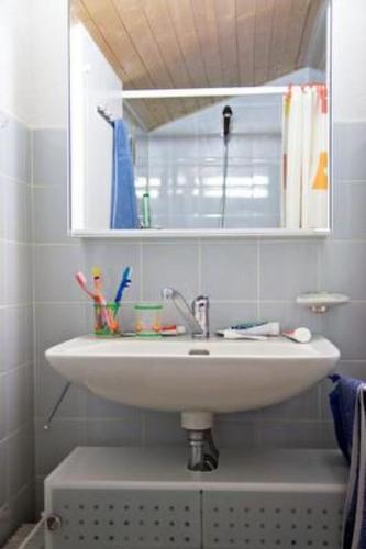 Apartment Ski-in Wohnung in Anzere mit Parkplatz by Interhome