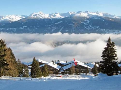 Apartment Ski-in Wohnung in Anzere mit Parkplatz by Interhome