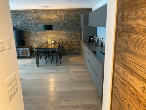 Apartment Riverside Astoria 3-5 Parterre-Whg by Interhome