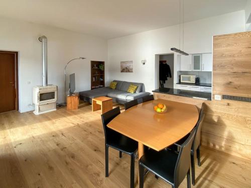 Apartment Villa Egeria by Interhome