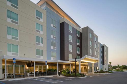 TownePlace Suites by Marriott Miramar Beach Destin photo 61