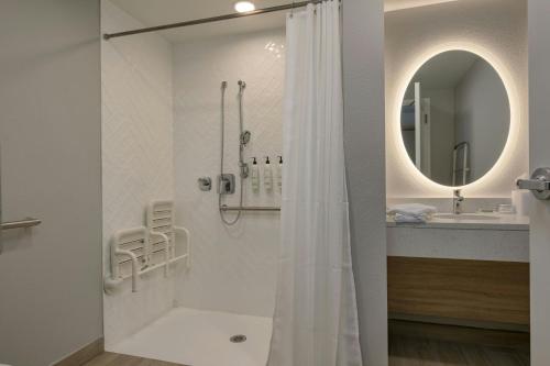 TownePlace Suites by Marriott Miramar Beach Destin photo 69