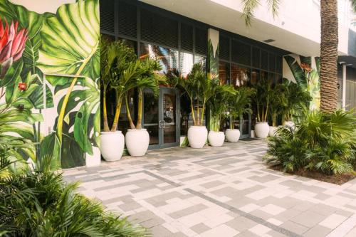 Modern Luxury Miami- Downtown-Brickell 2BD-2BA photo 28