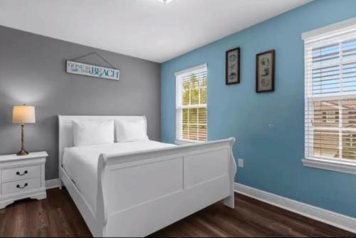 Recently Renovated 5BR house with Private Pool & Resort Amenities photo 37