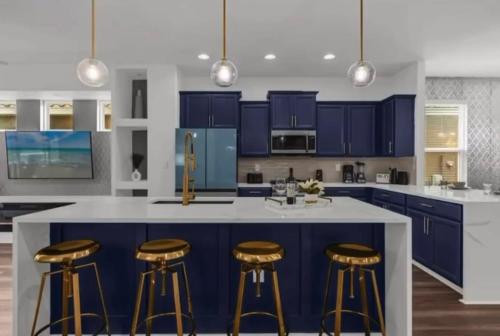 Recently Renovated 5BR house with Private Pool & Resort Amenities photo 20