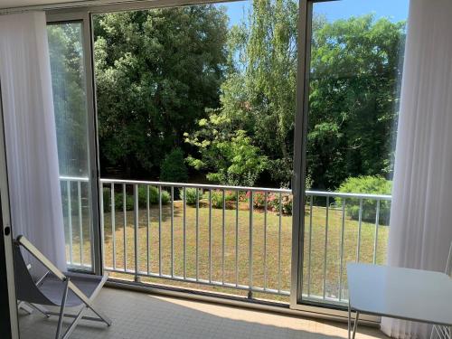 Appartement rénové proche plage avec parking - FR-1-843-51