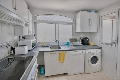Habitación Privada en piso compartido Madrid, céntrico Metro a 3 min