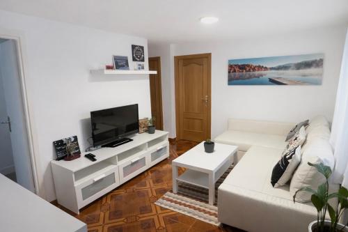 Habitación Privada en piso compartido Madrid, céntrico Metro a 3 min