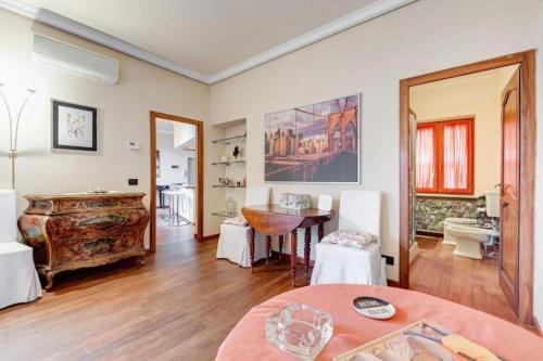 Penthouse close to S Peter Basilica