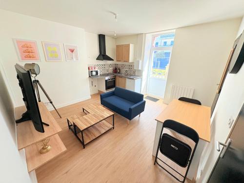 jolie logement centre ville avec parking quartier gare