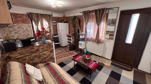 Кухня или кухненски бокс в YNA House