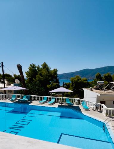 Lions Poros Apartments