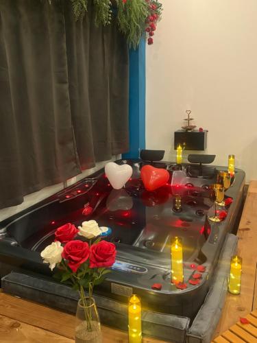 Love 2 avec Jacuzzi photo 11
