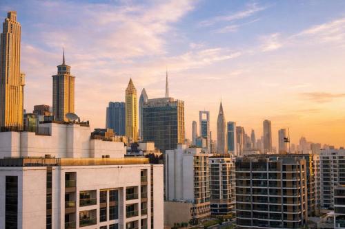 Near World Trade Center Sleeps 5 Family Business Friendly