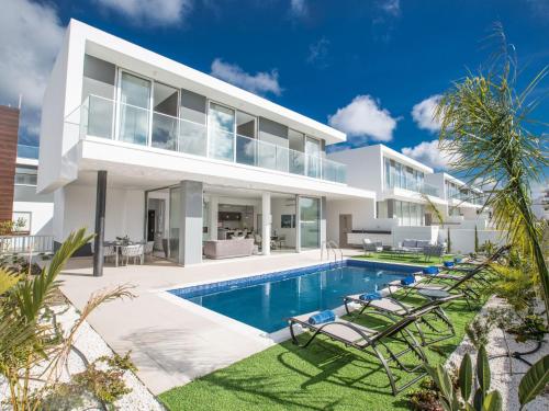 Holiday Home 3-Schlafzimmer-Villa mit privatem Pool im Zentrum by Interhome