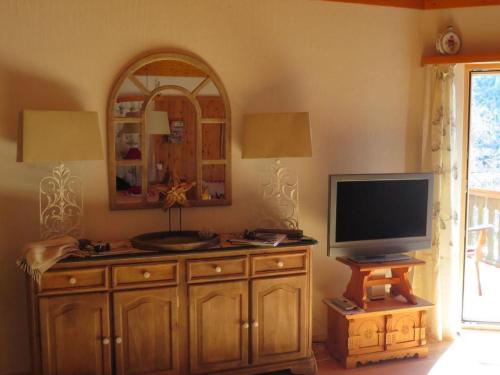 Apartment Chesa Azalee 10 by Interhome