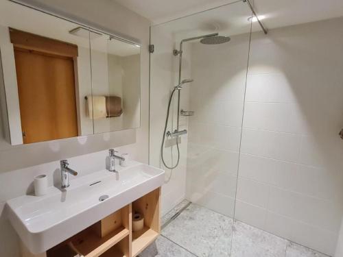 Apartment Chesa la Furia 1 Zi Whg 31m2 by Interhome