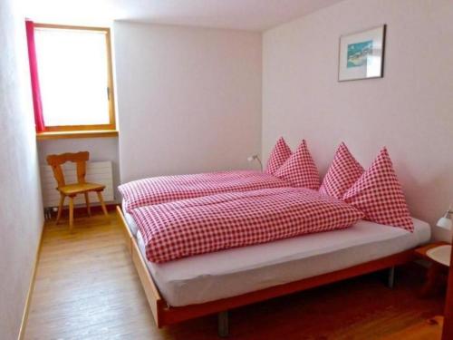 Apartment Chesa Thom - ÖV inklusive by Interhome