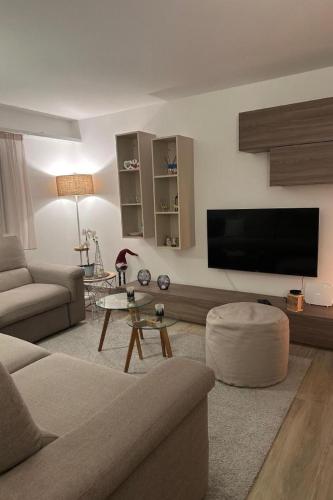 Apartment Chesa Sur Val by Interhome