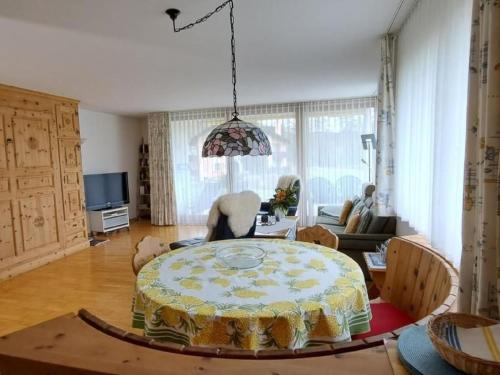 Apartment Chesa Rosatsch by Interhome