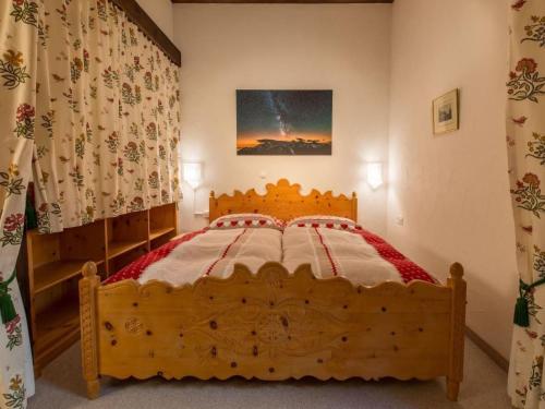 Apartment Chesa La Furia Dach Whg 45m2 by Interhome