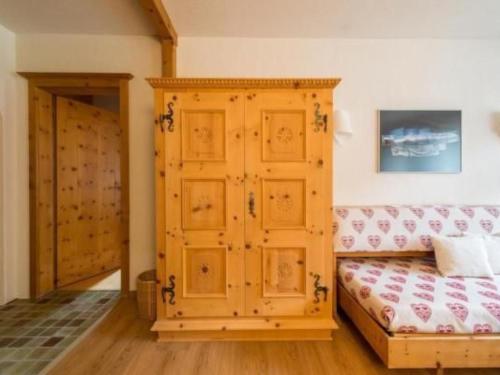 Apartment Chesa la Furia 22 - Bergbahnen inklusiv im Sommer by Interhome