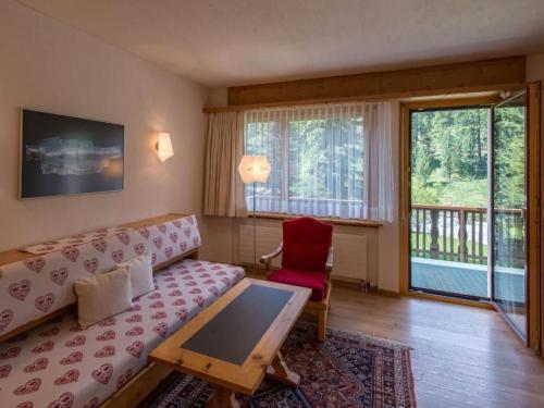 Apartment Chesa la Furia 22 - Bergbahnen inklusiv im Sommer by Interhome