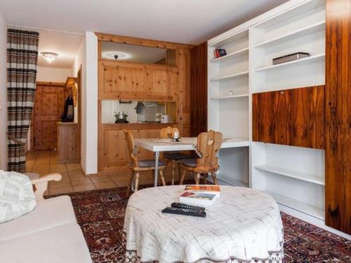 Apartment Derby 3 by Interhome