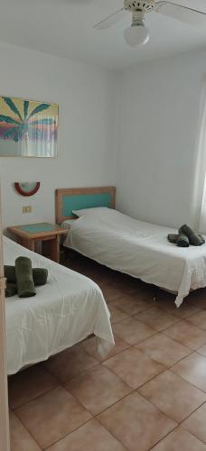 Apartment with pool view - Castle Harbour Los Cristianos