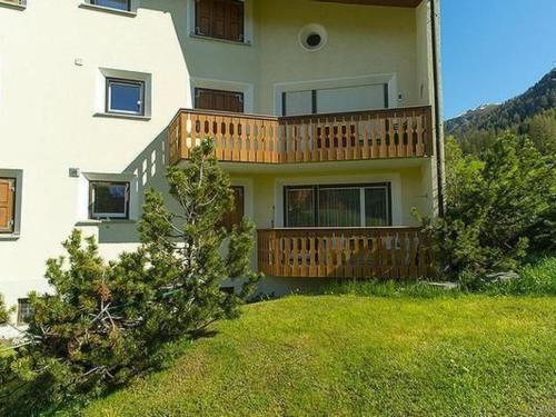 Apartment Chesa Azalea 2 by Interhome
