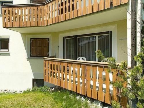 Apartment Chesa Azalea 2 by Interhome