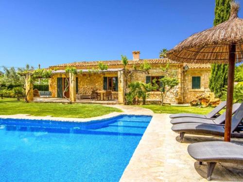 Holiday Home Ferienvilla Roig by Interhome
