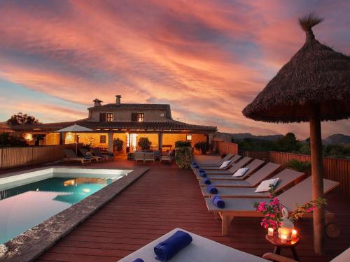 Holiday Home Große Villa auf dem Lande in der Nähe von Pollensa- by Interhome