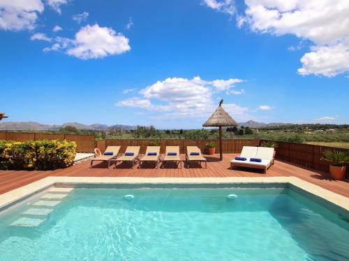 Holiday Home Große Villa auf dem Lande in der Nähe von Pollensa- by Interhome