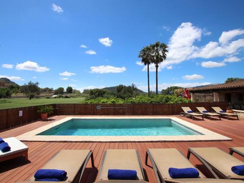Holiday Home Große Villa auf dem Lande in der Nähe von Pollensa- by Interhome