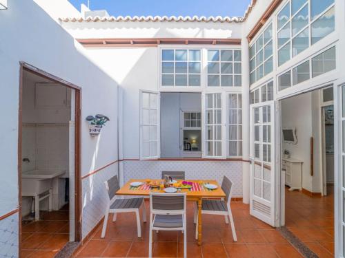 Holiday Home CHL La Placeta- Haus in Los Llanos de Aridane by Interhome