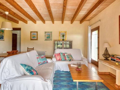 Holiday Home Finca mit Garten- Grill und Terrasse by Interhome