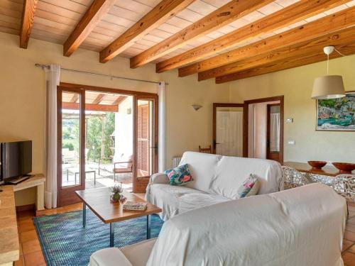 Holiday Home Finca mit Garten- Grill und Terrasse by Interhome