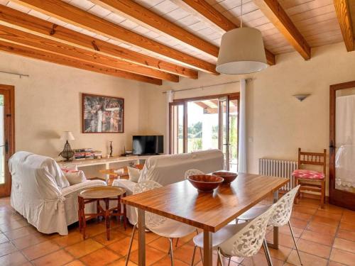 Holiday Home Finca mit Garten- Grill und Terrasse by Interhome