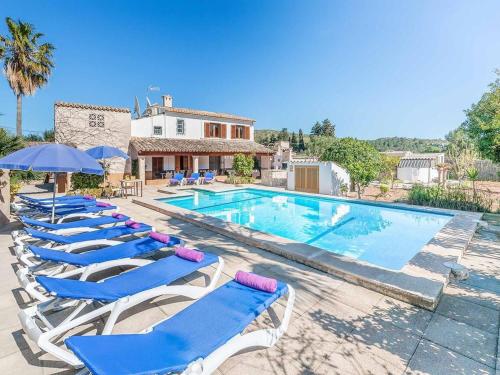 Holiday Home Villa mit 6 Schlafzimmern in Gehweite zu Port Pollensa by Interhome