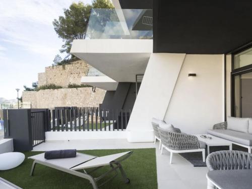 Apartment Luxuriöses Apartment mit Pool und Garage am Poniente Beach! by Interhome