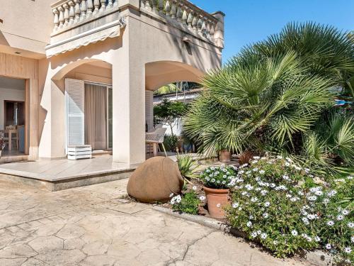 Holiday Home Küstencharme 150 m vom Strand entfernt- privater Garten by Interhome