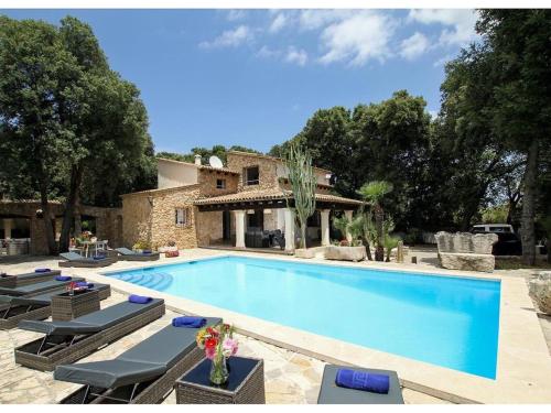 Holiday Home Spektakuläre neu renovierte Villa in Pollensa by Interhome