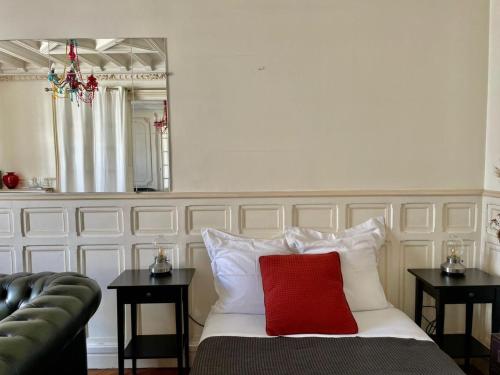 Apartment Haussmann Opera by Interhome